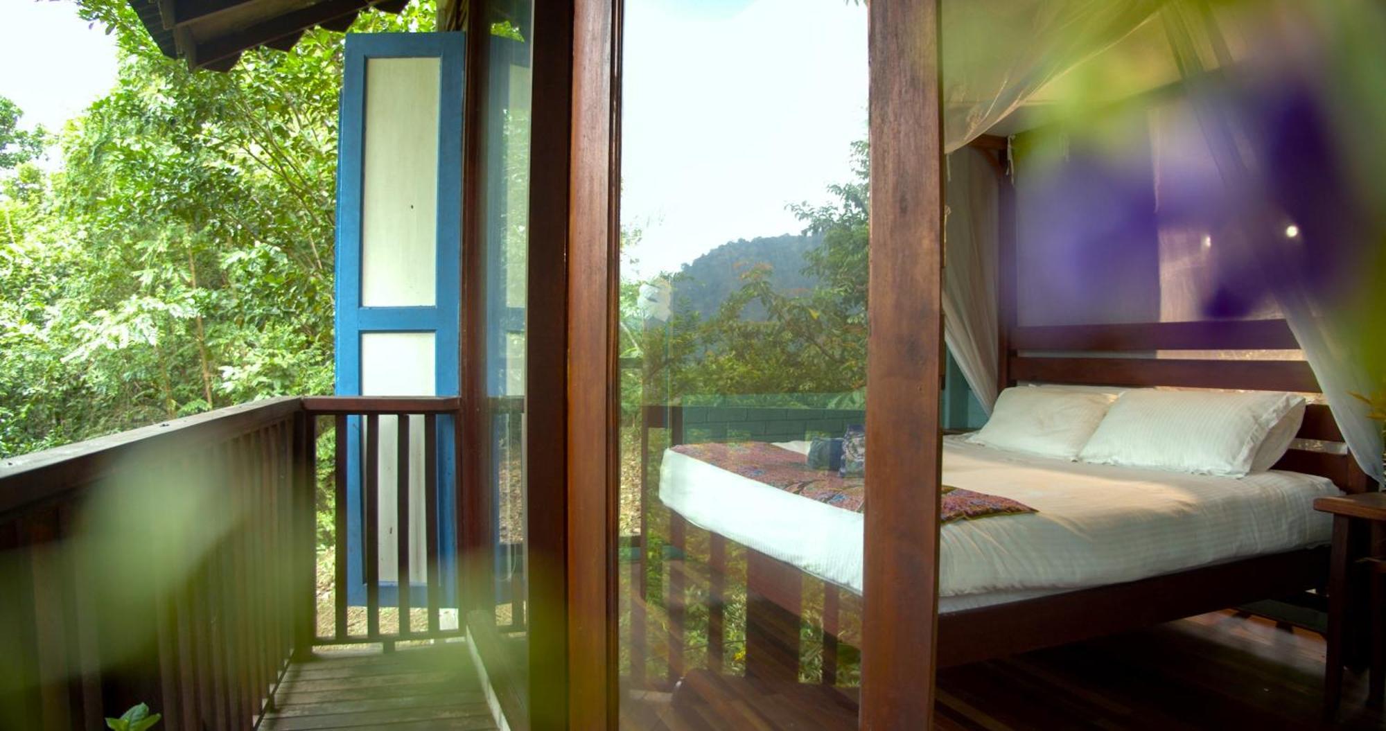 The Dusun Villa เซเรมบัน ภายนอก รูปภาพ