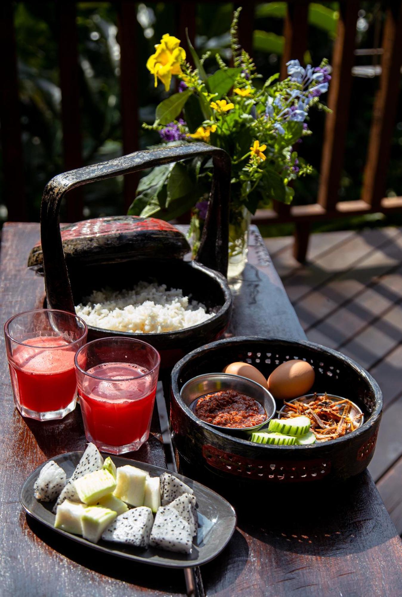 The Dusun Villa เซเรมบัน ภายนอก รูปภาพ